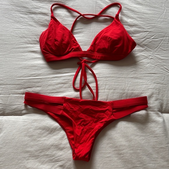 Billabong Other - Billabong Red Triangle Bikini Set